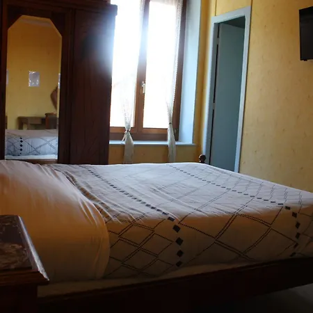 Le Commerce Hotel Dompaire