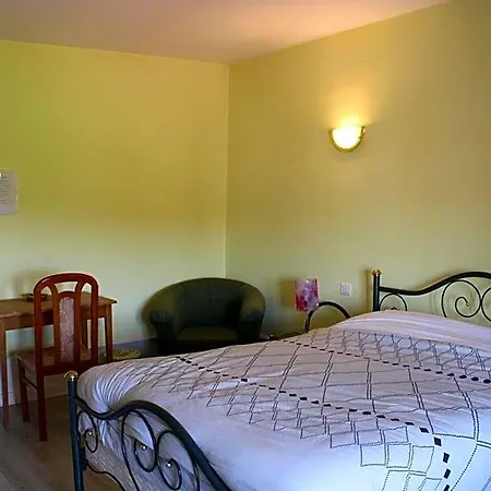 Hotel De 2*