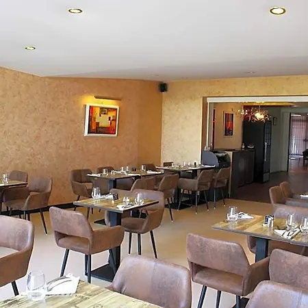 De Hotel 2*