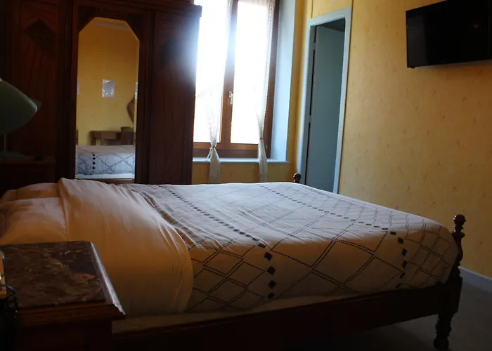 Le Commerce Hotel Dompaire