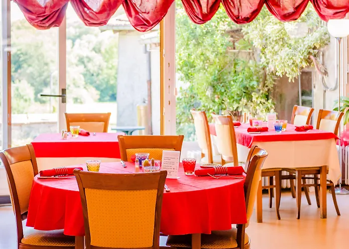 Le Commerce Hotel Dompaire