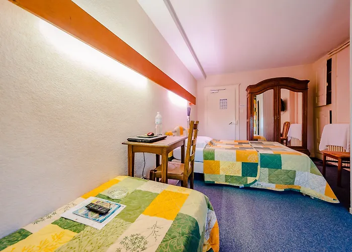 Le Commerce Hotel 2*